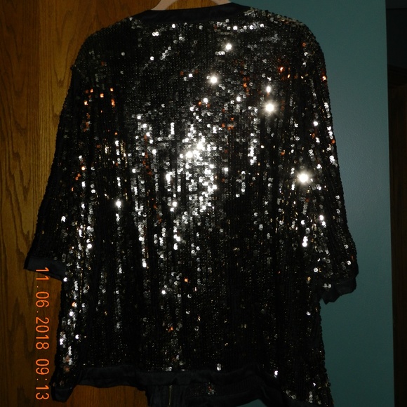 Michael Simon Black w/Gold Sequin Full Zip Top - Picture 2 of 4